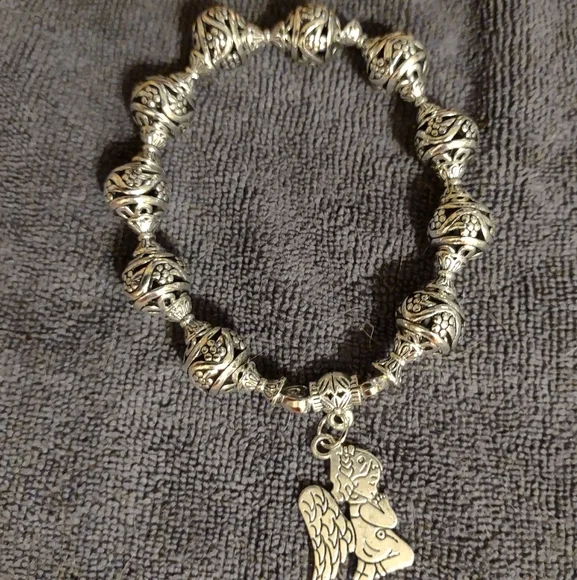 Stretch Bracelet - Picture 2 of 3